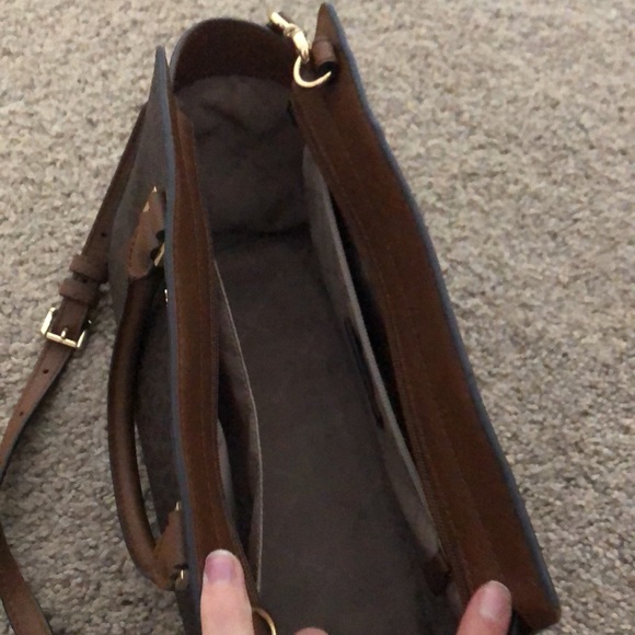 Michael Kors | Purse & Wallet - Picture 6 of 7